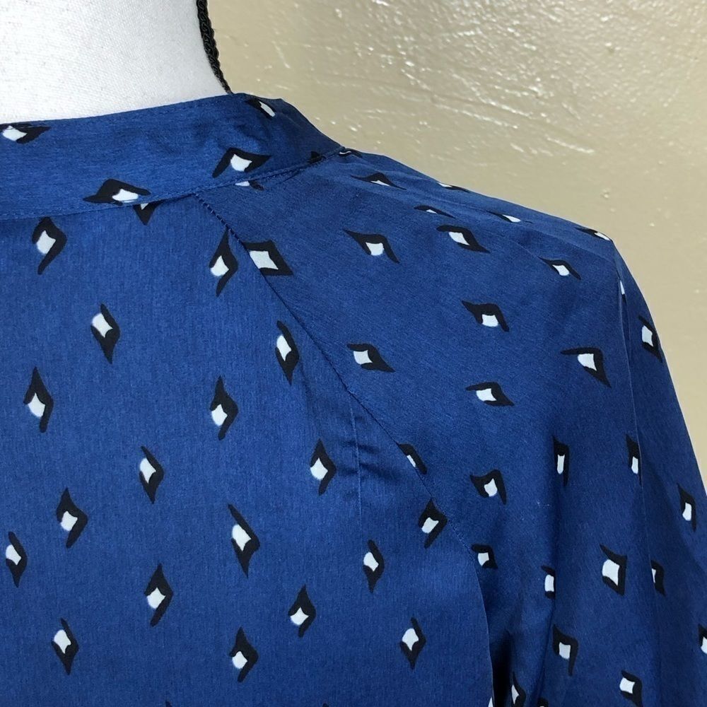 French Connection | Diamond Print Top - Picture 4 of 6